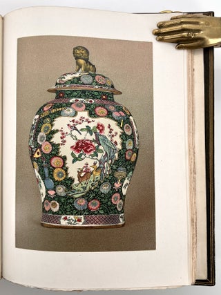 Catalogue of the Morgan Collection of Chinese Porcelains