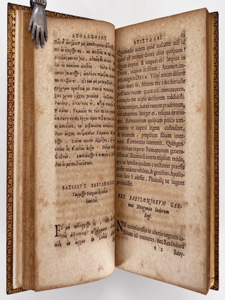 Epistolae Apollonii Tyanei, Anacharsidis, Euripidis, Theanus & Epistolae Hippocratis, Democriti, Heracliti, Diogenis, Cratetis; aliorumque ad eosdem, nunc primum editae Graece simul ac Latine