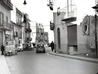 900 (Street view of Corleone); from the series Corleone: La miseria ha cacciato la mafia (Poverty...
